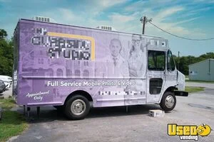2009 W42 Photo Booth Truck/trailer Air Conditioning South Carolina Diesel Engine for Sale