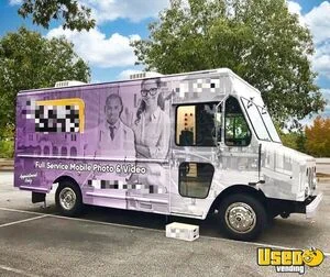 2009 W42 Photo Booth Truck/trailer South Carolina Diesel Engine for Sale