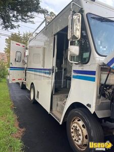 2009 W42 Step Van Stepvan 5 Connecticut Gas Engine for Sale