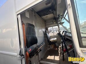 2009 W42 Stepvan Diamond Plated Aluminum Flooring Wisconsin Gas Engine for Sale