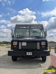 2009 W62 All-purpose Food Truck Concession Window Illinois Gas Engine for Sale
