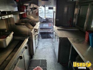 2009 Workhorse All-purpose Food Truck Cabinets Nevada Diesel Engine for Sale