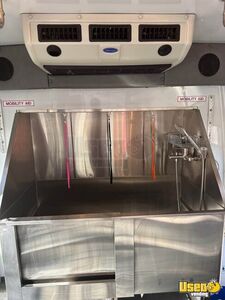 2010 2500 Pet Care / Veterinary Truck Additional 3 Oregon for Sale
