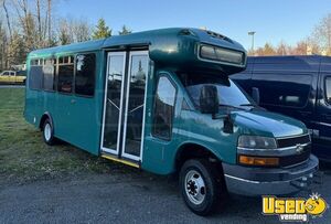 2010 Chevrolet Express 4500 Shuttle Bus with Wheelchair Lift for Sale in Washington!
