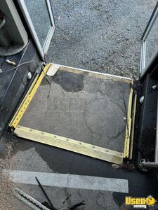 2010 4500 Shuttle Bus Shuttle Bus Wheelchair Lift Washington Diesel Engine for Sale