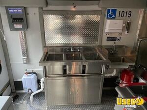 2010 69k769 Express Kitchen Food Truck All-purpose Food Truck Exterior Customer Counter Indiana Gas Engine for Sale