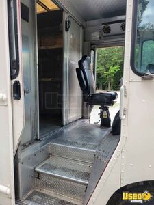 2010 Chassis M Line Stepvan 13 South Carolina Diesel Engine for Sale