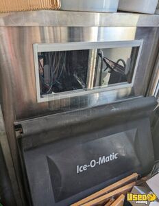 2010 Custom Beverage Trailer Beverage - Coffee Trailer 26 Ontario for Sale