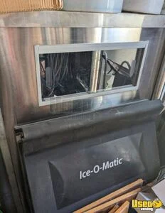 2010 Custom Beverage Trailer Beverage - Coffee Trailer 26 Ontario for Sale