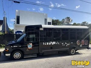 2010 Duramax Diesel 4500 All-purpose Food Truck Air Conditioning Florida Diesel Engine for Sale