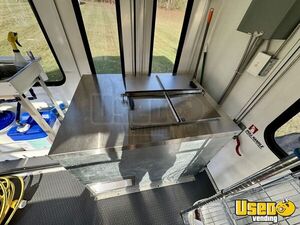 2010 E-350 Shaved Ice Truck Snowball Truck Triple Sink Tennessee Gas Engine for Sale
