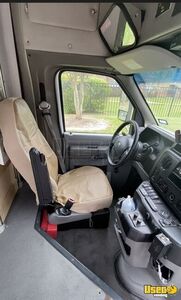 2010 E-450 Mobile Salon Truck Mobile Hair Salon Truck Back-up Alarm Texas Gas Engine for Sale
