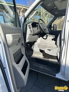 2010 E-450 Super Duty All-purpose Food Truck Diamond Plated Aluminum Flooring New York Gas Engine for Sale