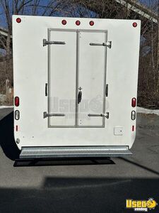 2010 E-450 Super Duty All-purpose Food Truck Insulated Walls New York Gas Engine for Sale