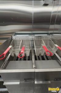 2010 E Series All-purpose Food Truck Reach-in Upright Cooler Florida Gas Engine for Sale