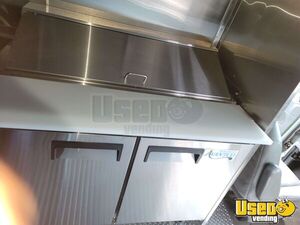 2010 E350 Econoline Barbecue Food Truck Cabinets Maryland Gas Engine for Sale