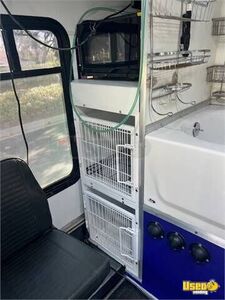 2010 E350 Pet Care / Veterinary Truck Backup Camera California Gas Engine for Sale