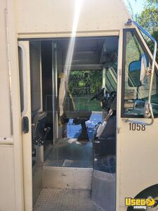 2010 E350 Stepvan 5 Pennsylvania Gas Engine for Sale