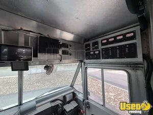 2010 E40 All-purpose Food Truck Air Conditioning Texas Gas Engine for Sale