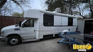 2010 E450 All Purpose Food Truck All-purpose Food Truck Stainless Steel Wall Covers Texas Diesel Engine for Sale
