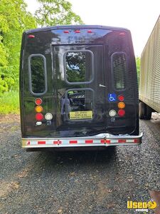 2010 E450 Mobile Hair Salon Truck Electrical Outlets New Jersey Gas Engine for Sale
