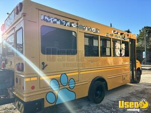 2010 E450 Pet Care / Veterinary Truck Air Conditioning South Carolina Diesel Engine for Sale
