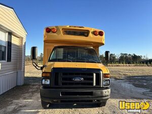 2010 E450 Pet Care / Veterinary Truck Insulated Walls South Carolina Diesel Engine for Sale