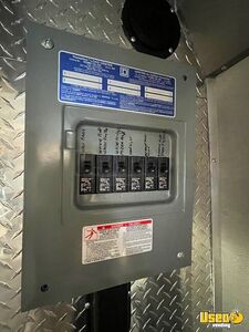 2010 E450 Pizza Food Truck Interior Lighting Florida Diesel Engine for Sale