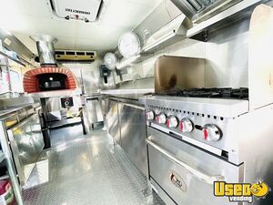 2010 E450 Pizza Food Truck Refrigerator Florida Diesel Engine for Sale