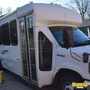 2010 E450 Shuttle Bus Air Conditioning New York Gas Engine for Sale