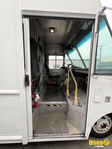 2010 E450 Stepvan 9 California Gas Engine for Sale