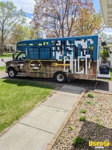 2010 Ecoline E350 All-purpose Food Truck Concession Window Colorado Gas Engine for Sale