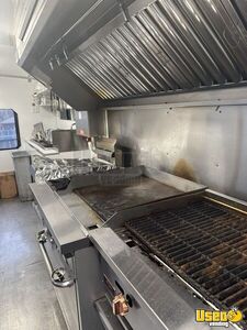 2010 Ecoline E350 All-purpose Food Truck Diamond Plated Aluminum Flooring Colorado Gas Engine for Sale