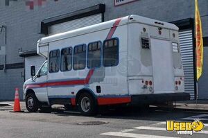 2010 Econoline Food Vending Truck All-purpose Food Truck New York Diesel Engine for Sale