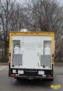 2010 Empty Food Truck All-purpose Food Truck Cabinets Ohio Gas Engine for Sale