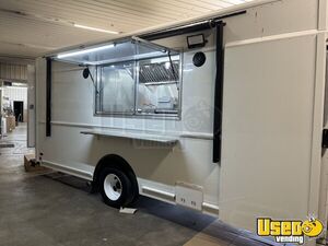 2010 F450 All-purpose Food Truck Stainless Steel Wall Covers Indiana Gas Engine for Sale