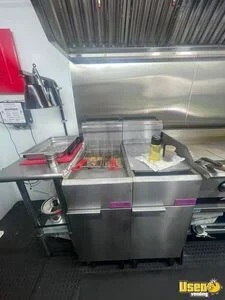 2010 Food Truck All-purpose Food Truck Exterior Customer Counter Texas Diesel Engine for Sale
