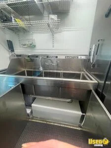 2010 Food Truck All-purpose Food Truck Prep Station Cooler Texas Diesel Engine for Sale