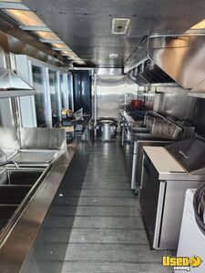 2010 Food Truck All-purpose Food Truck Stovetop Wyoming Diesel Engine for Sale