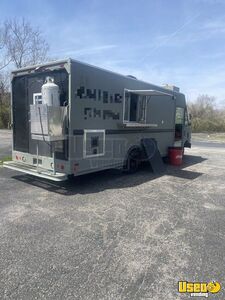 2010 Ford Econoline Old Aramark Truck All-purpose Food Truck Air Conditioning Virginia for Sale