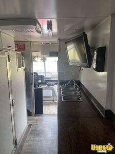 2010 Ford Econoline Old Aramark Truck All-purpose Food Truck Diamond Plated Aluminum Flooring Virginia for Sale