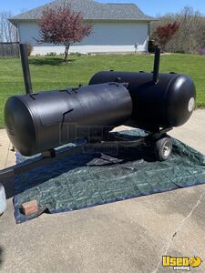 2010 Ford Econoline Old Aramark Truck All-purpose Food Truck Diamond Plated Aluminum Flooring Virginia for Sale