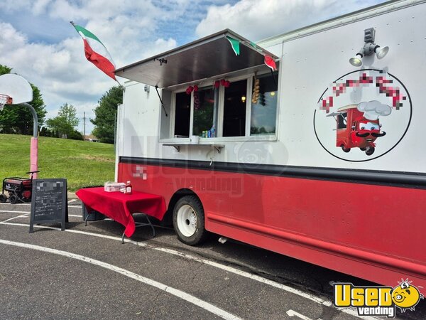 2010 Freightliner All-purpose Food Truck Pennsylvania Diesel Engine for Sale