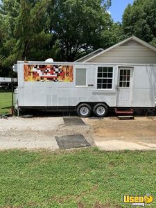 2010 Gooseneck Food Concession Trailer Kitchen Food Trailer Concession Window Tennessee for Sale