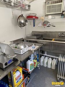 2010 Gooseneck Food Concession Trailer Kitchen Food Trailer Fresh Water Tank Tennessee for Sale