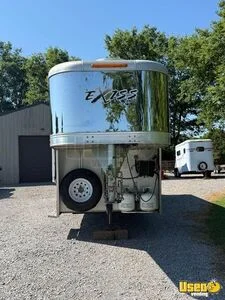 2010 Lq Trailer 3-horse Lq Trailer Stove Tennessee for Sale