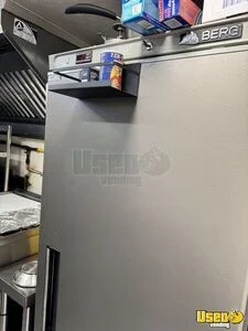 2010 Mt 45 All-purpose Food Truck Stovetop Tennessee Diesel Engine for Sale