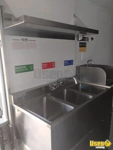 2010 Mt45 All-purpose Food Truck Backup Camera New York Diesel Engine for Sale