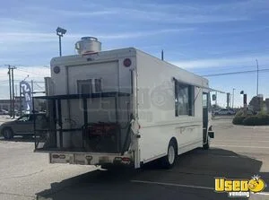 2010 Mt45 All-purpose Food Truck Cabinets Texas Diesel Engine for Sale