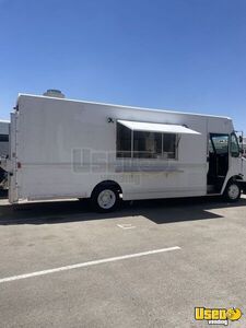 2010 Mt45 All-purpose Food Truck Concession Window Texas Diesel Engine for Sale